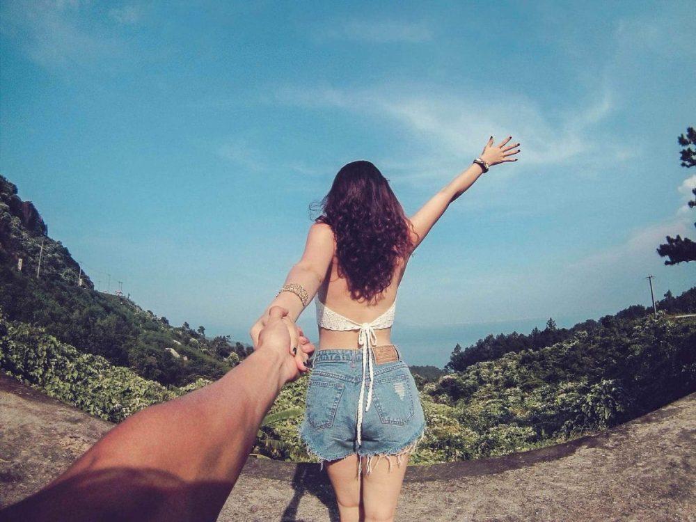 chụp hình couple nghệ thuật đáng yêu dễ thương