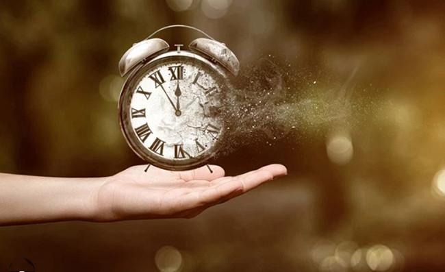 Phân Tích Sâu Sắc Đọc Hiểu “Cho Quỳnh Những Ngày Xa”