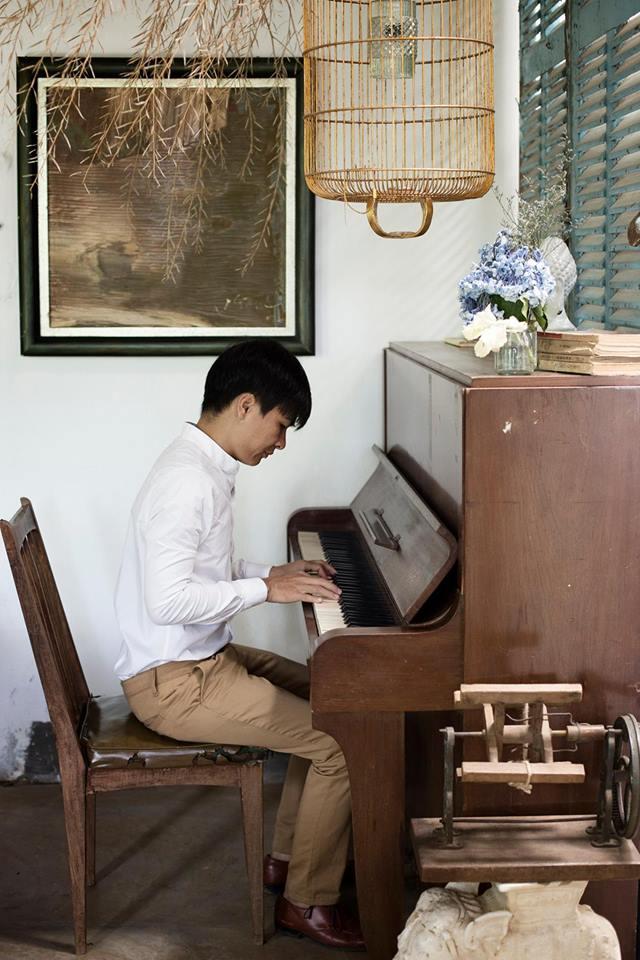 nha co hai nguoi - piano