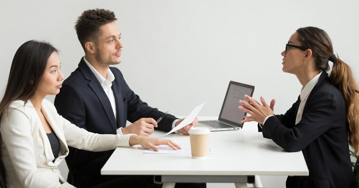 Cách giới thiệu bản thân hay, ấn tượng mọi tình huống