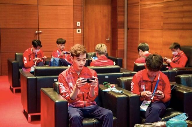 Hình ảnh ấn tượng về hành trình của đội tuyển Free Fire Việt Nam tại SEA Games 31
