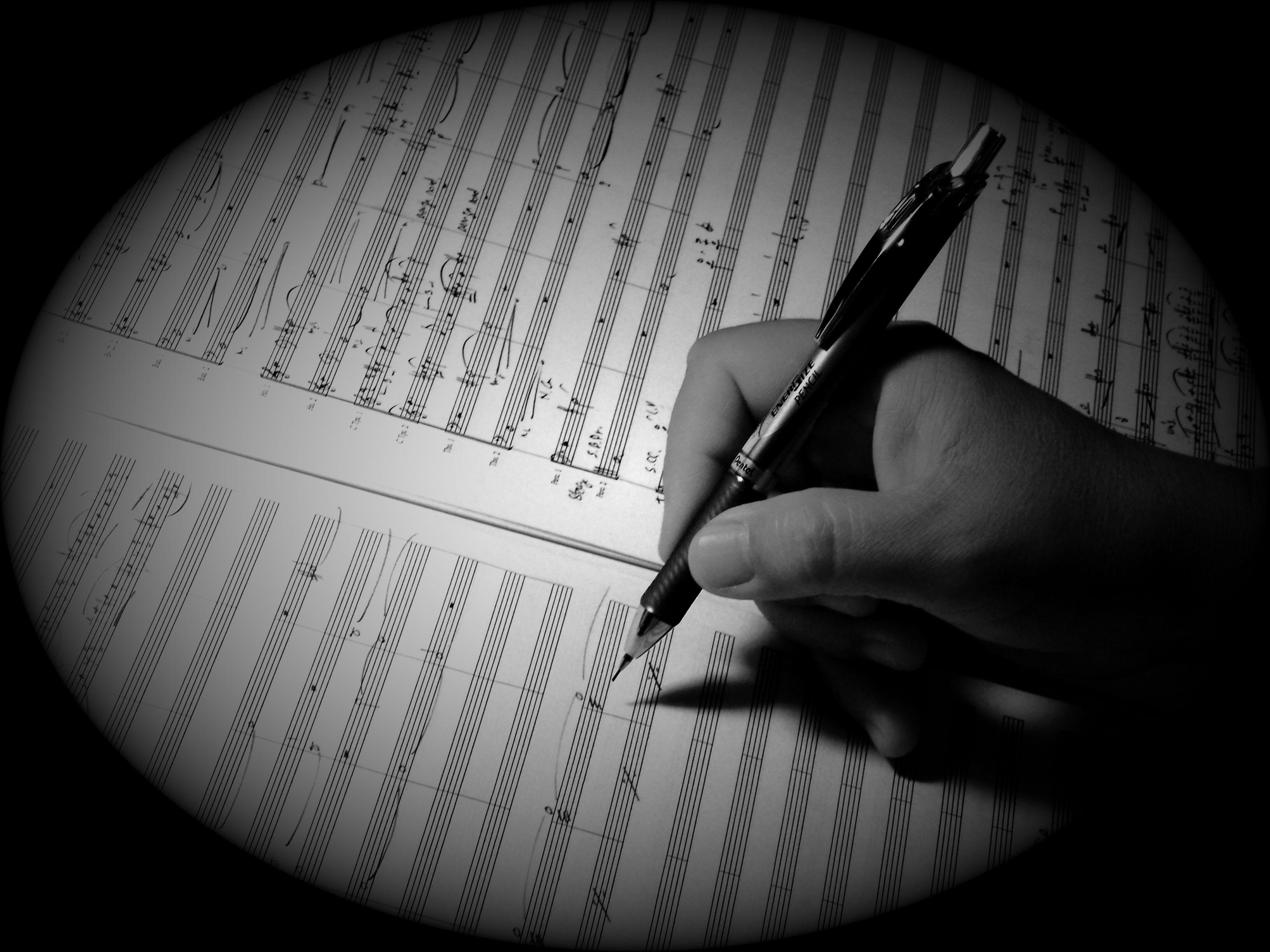 Mối liên hệ giữa P.Q. Phan – Patricia Stiles – Hồ Xuân Hương