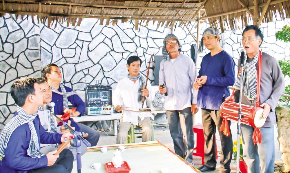 VĂN HÓA - GIẢI TRÍ 				 > Sáng tác - Biên khảo