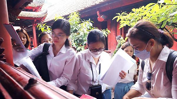 Những Cách Cầu May Mắn Trong Thi Cử Của Các Sĩ Tử Châu Á