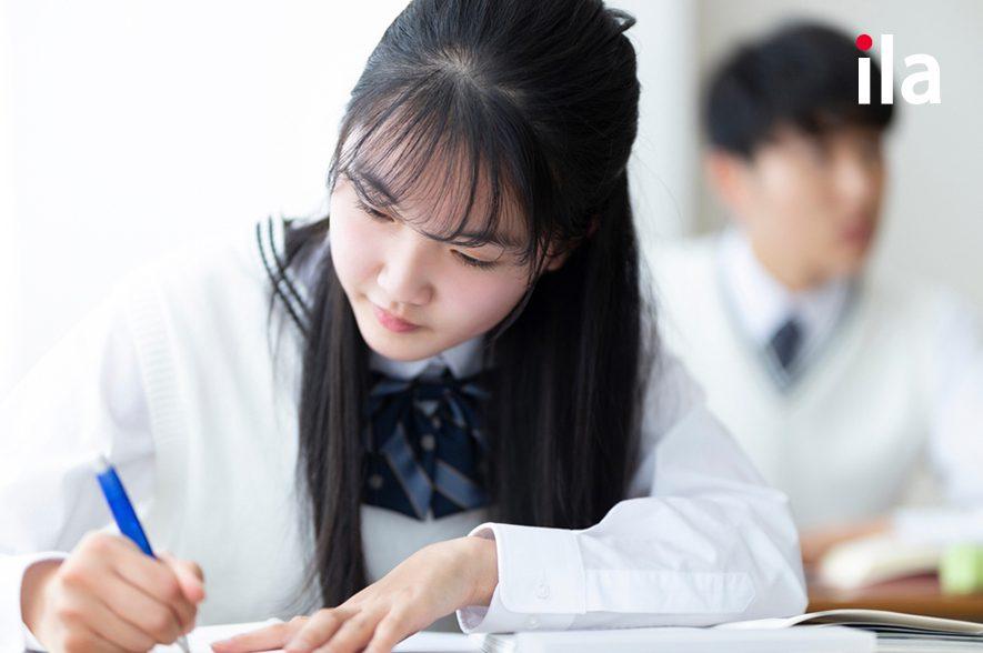 Đề thi tiếng Anh giữa kì 2 lớp 7 kèm đáp án chuẩn, sát cấu trúc