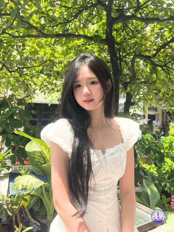 Tải ảnh gái xinh Việt Nam với vẻ đẹp tự nhiên và duyên dáng