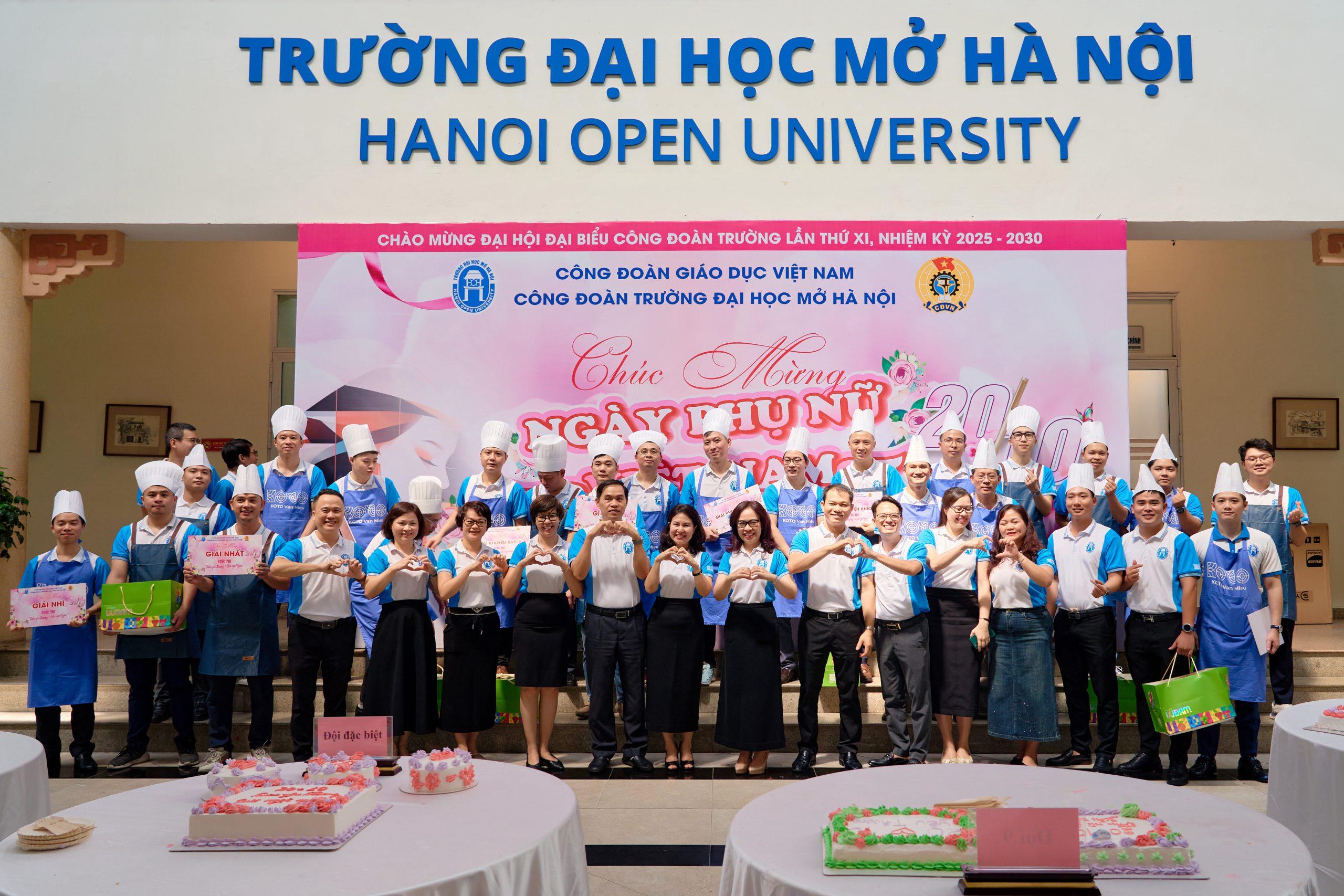 “Trao yêu thương - Gửi ngọt ngào” - Chương trình kỷ niệm Ngày Phụ nữ Việt Nam 20/10 tại Trường Đại học Mở Hà Nội