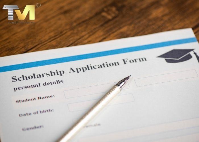 Mẫu đơn xin chuyển trường ngắn gọn hiệu quả mới nhất 2024