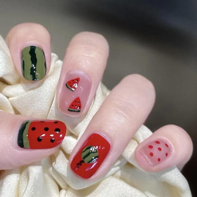 55+ Mẫu nail dưa hấu đẹp kiểu mới xinh xắn cho chị em 2025