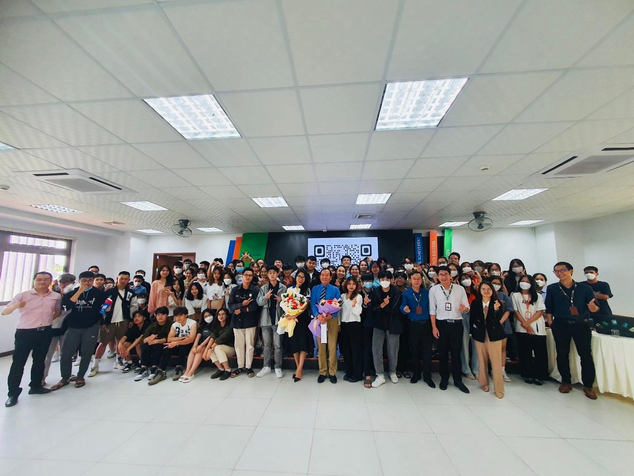 Có nên học Logisitcs – XNK? Ở Đà Nẵng nên lựa chọn học tại Trường Đại học/Cao đẳng nào?