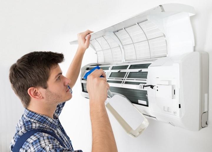 Máy lạnh có mùi khét là bị gì?