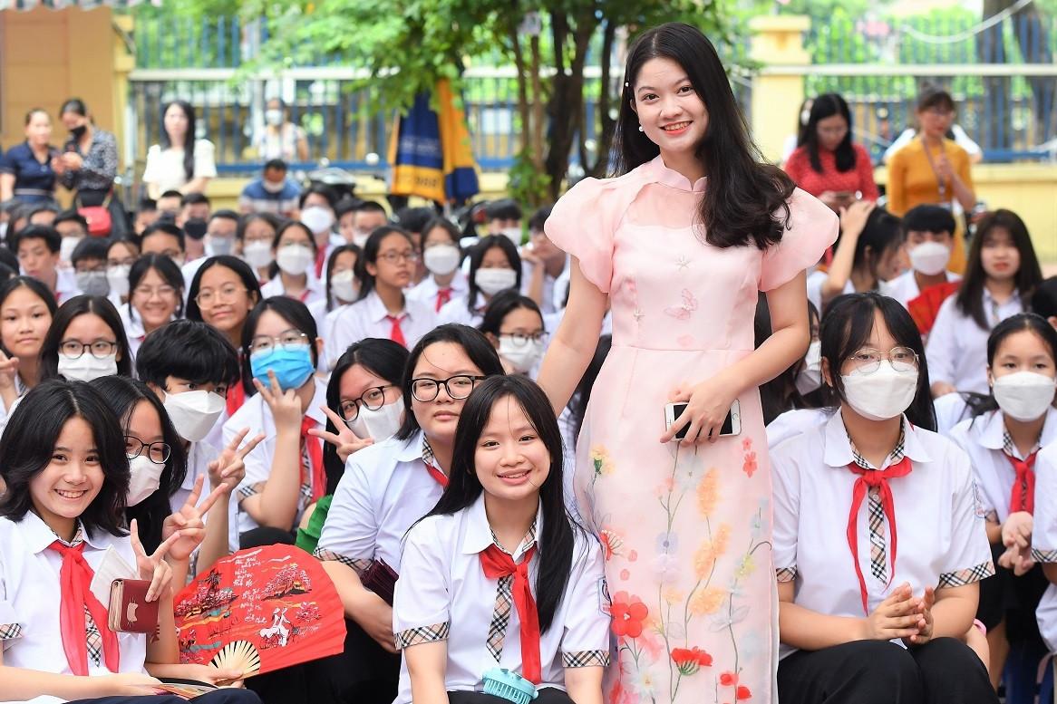 Lời chúc thầy cô ngày 20/11 theo môn học hài hước năm 2025