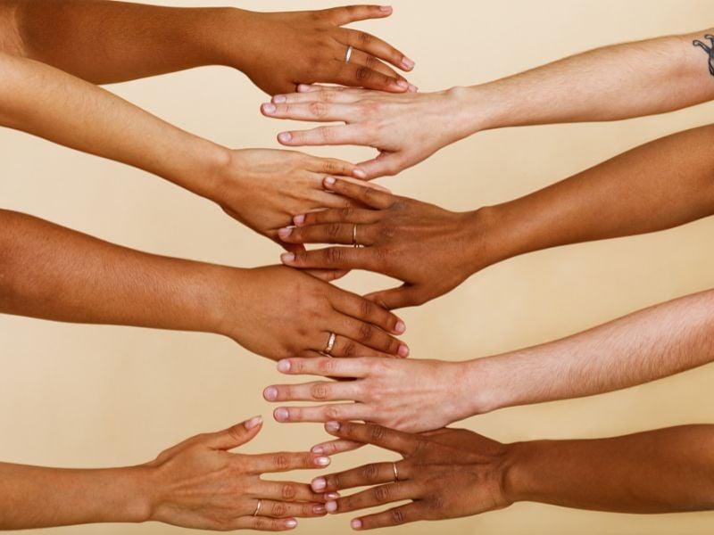 Hướng dẫn cách chọn màu nail phù hợp với tone da của bạn