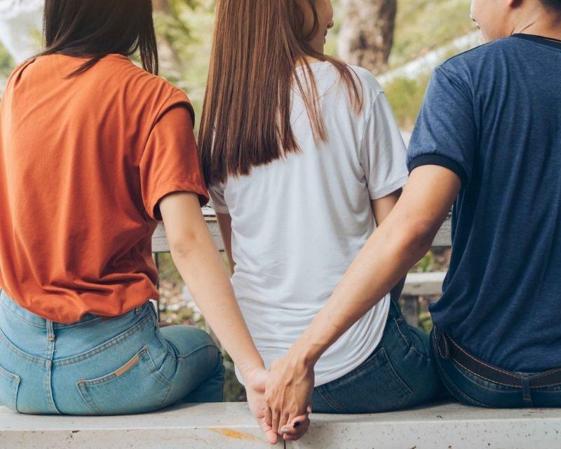 Mơ thấy ngoại tình đánh con gì? Mơ thấy người yêu ngoại tình