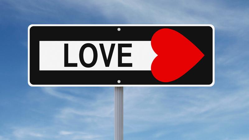 Si tình là gì? Hiểu rõ về tâm lý và hành vi của người si tình