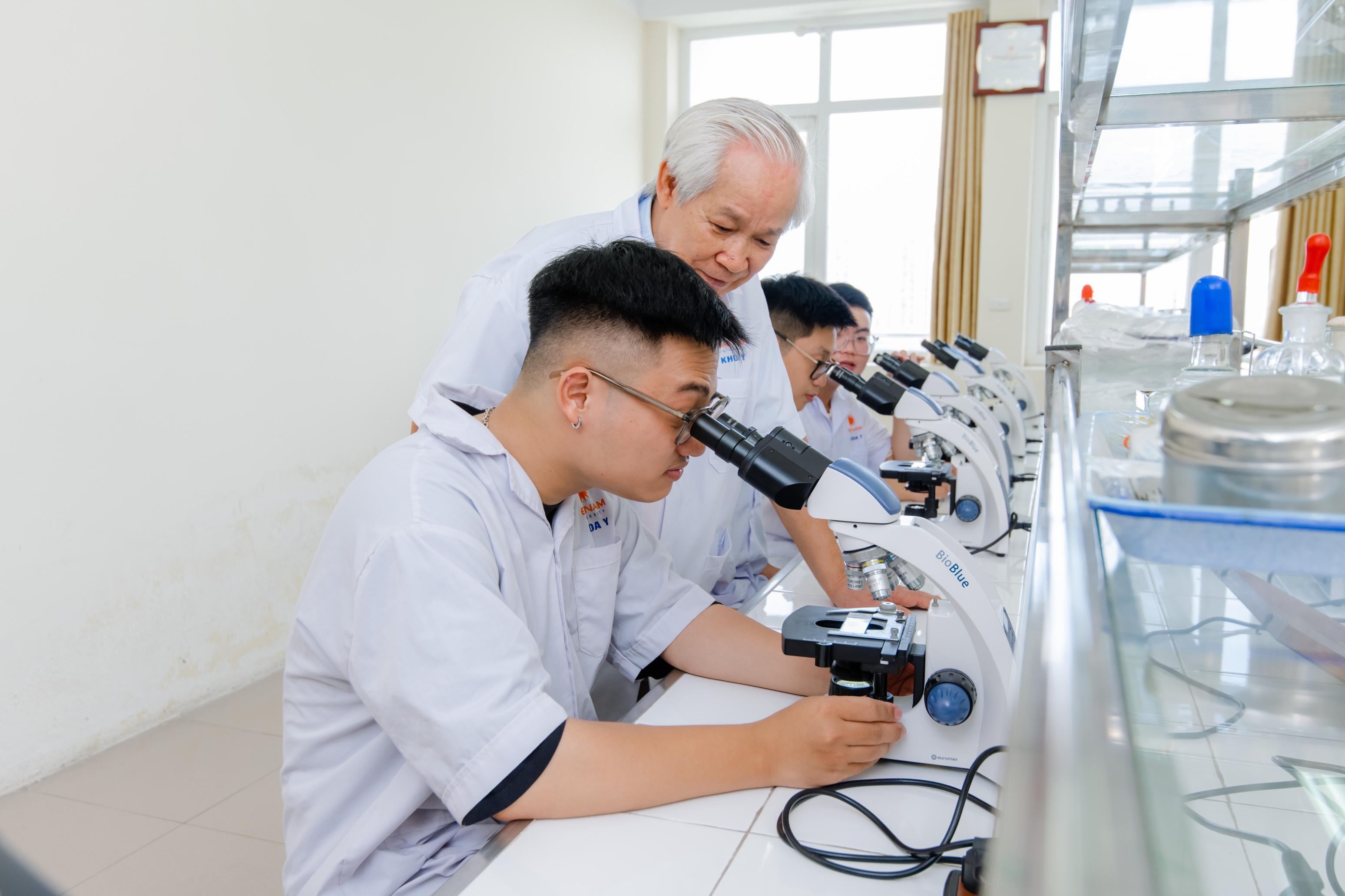 Những ngành học được 2K5 “chốt đơn” trong mùa tuyển sinh 2023