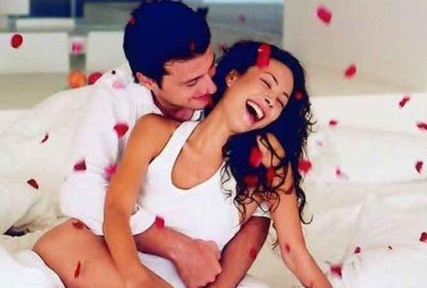 Khẩu dâm và cách khẩu dâm- Kèm những câu nói gợi dục kích thích