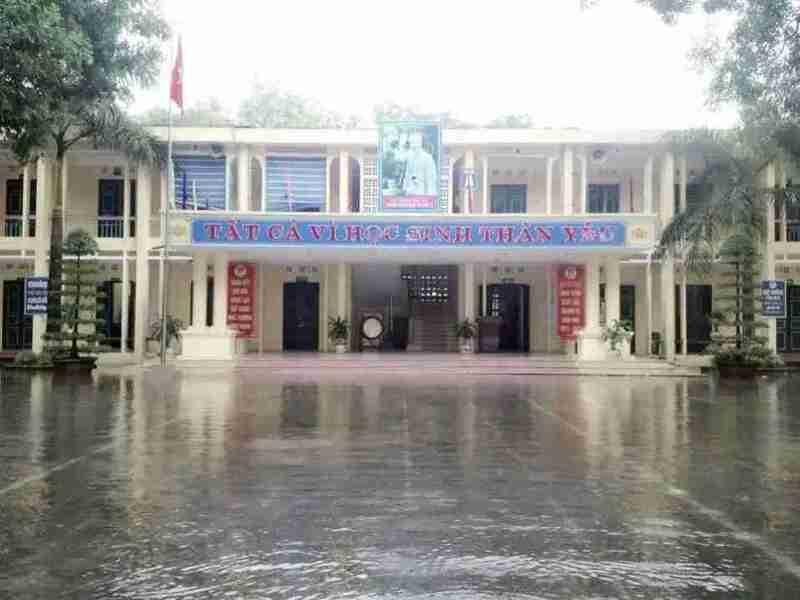 Đánh Giá Trường THPT Nguyễn Văn Cừ Hà Nội Có Tốt Không?