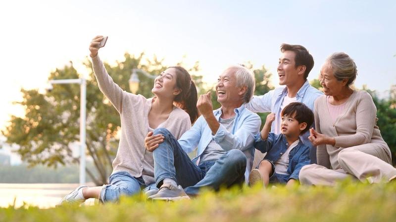 Tình cảm gia đình và vai trò kết nối giữa các thế hệ