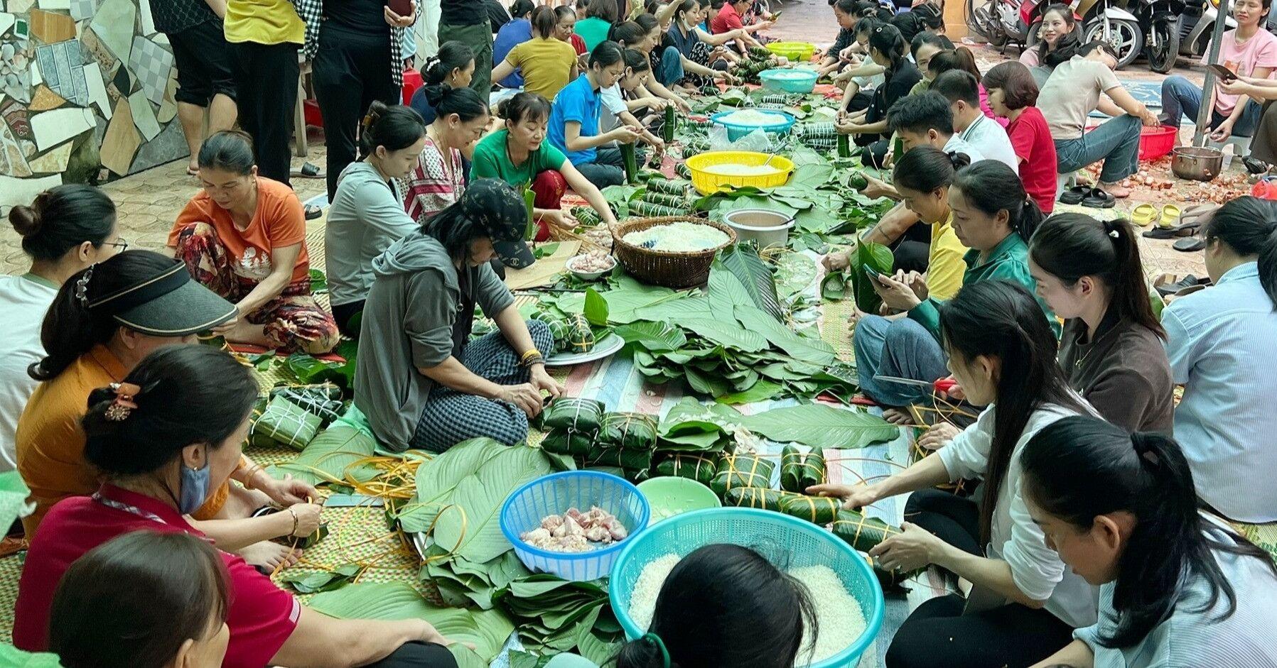 Văn hóa giao tiếp của người miền Trung – Nét đẹp mộc mạc, sâu sắc và truyền thống ngàn đời