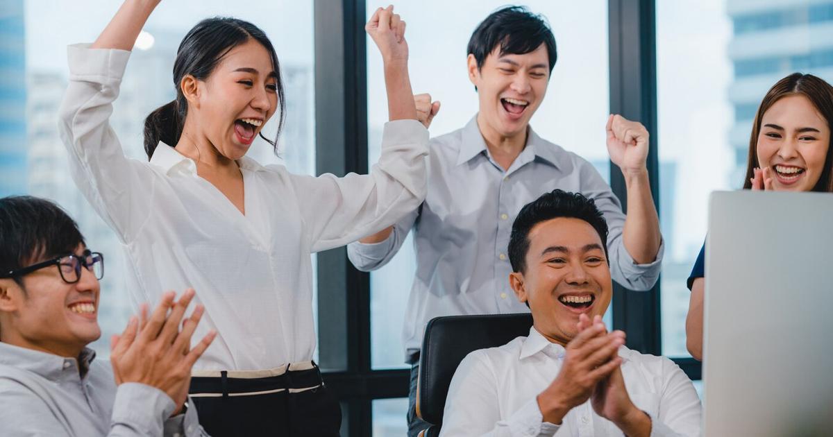 Niềm tin là gì? Vai trò, ý nghĩa & cách phát triển niềm tin