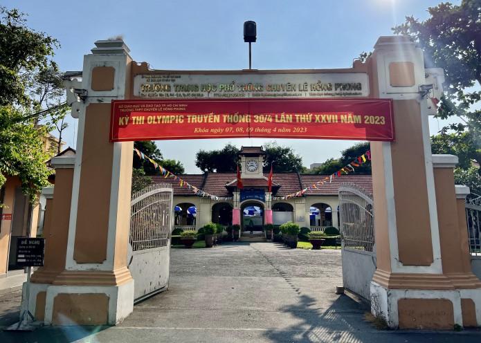 Trường THPT chuyên Lê Hồng Phong TPHCM