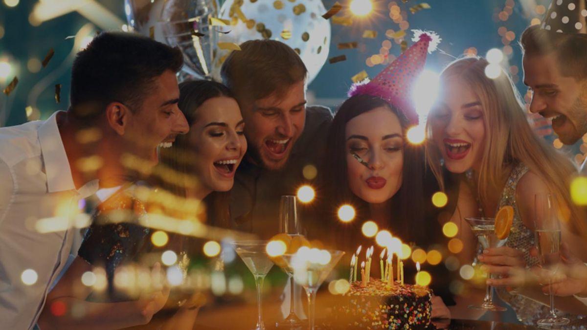 Thơ Tự Chúc Sinh Nhật Mình Hài Hước: Nụ Cười Tuổi Mới Đong Đầy