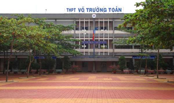 Đánh Giá Trường THPT Võ Trường Toản TPHCM Có Tốt Không? 
