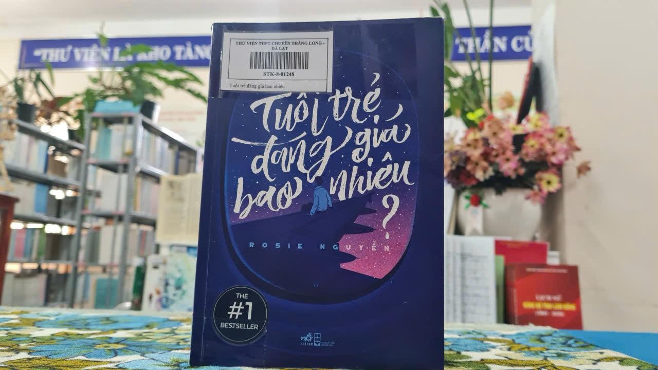 Giới thiệu sách: “Tuổi trẻ đáng giá bao nhiêu?” của tác giả Rosie Nguyễn