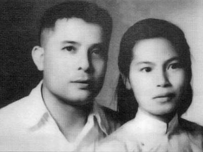 Thơ Bác Hồ gửi ông bà Phan Anh