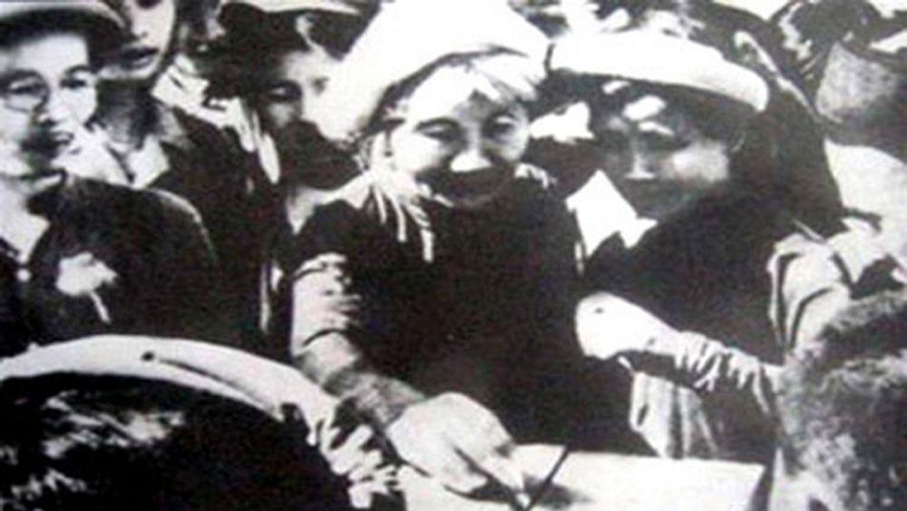 Đọc lại bài thơ "Hội nghị non sông" của nhà thơ Xuân Diệu