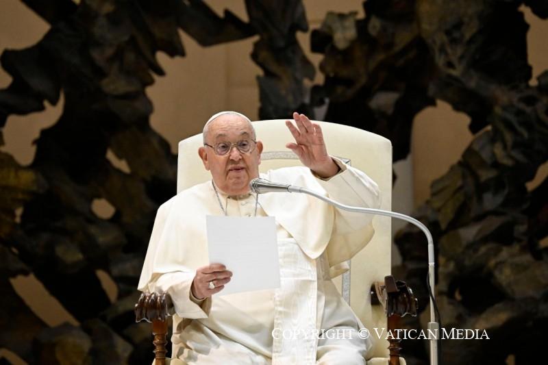 BÀI GIÁO LÝ VỀ TRẺ EM. NHỮNG NGƯỜI ĐƯỢC CHÚA CHA YÊU QUÝ NHẤT. BÀI 1