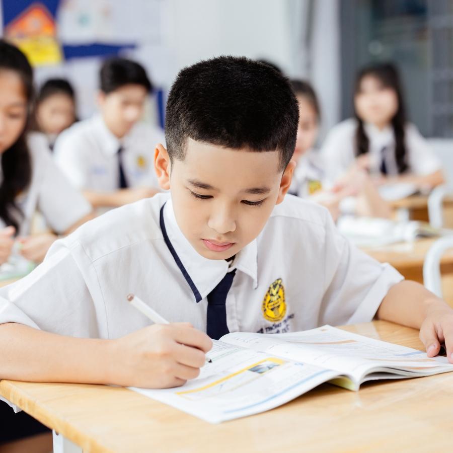 Cách học Toán hiệu quả lớp 6: Bí quyết giúp phụ huynh đồng hành cùng con