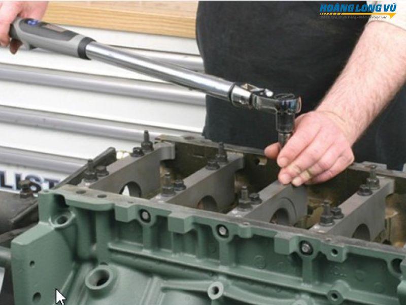 Lực siết bu lông tiêu chuẩn – Cách tính và bảng tra chi tiết