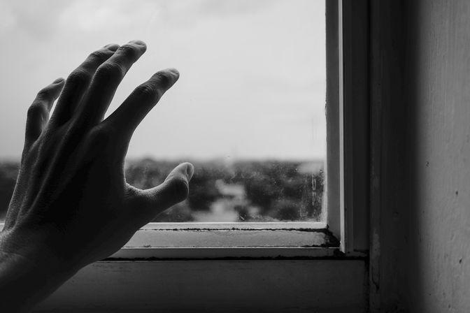 Khi lời nói dối ‘hôm nay tôi buồn’ xâm chiếm tâm trí