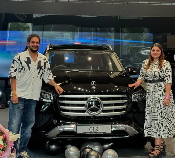 Komal Saklani (Hansraj Raghuwanshi’s Wife) Biography: Age, Family, Wiki & More