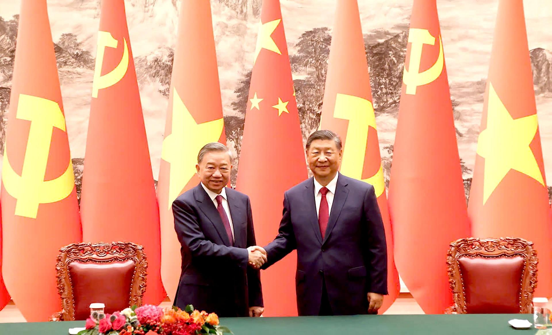 Kế thừa, phát huy di sản Hồ Chí Minh về “mối tình thắm thiết Việt - Hoa, vừa là đồng chí, vừa là anh em”, chung tay xây dựng cộng đồng chia sẻ tương lai Việt Nam - Trung Quốc