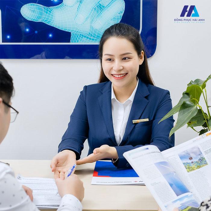 Đồng Phục BIDV: Sang Trọng, Lịch Thiệp Và Trẻ Trung
