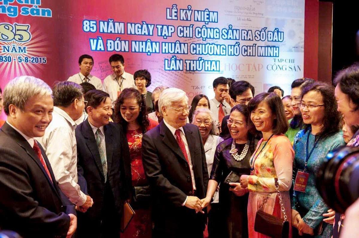 Bài viết “Đôi điều suy nghĩ về làm tạp chí lý luận chính trị của Đảng” của Tổng Bí thư Nguyễn Phú Trọng với việc rèn luyện nâng cao năng lực và phẩm chất người làm tạp chí lý luận chính trị hiện nay