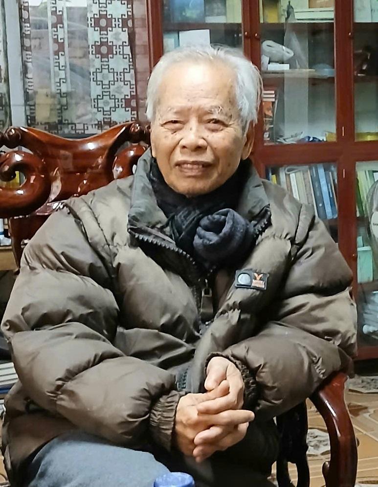 Làm thơ tặng vợ nể sợ Văn Quyền