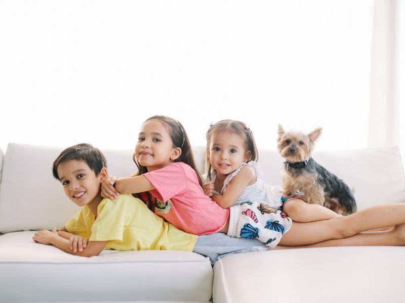 Dạy con yêu thương anh em – Bí quyết hoà thuận gia đình