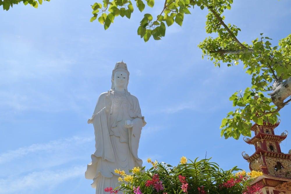 Ý nghĩa số 19 trong ngày vía Bồ tát Quán Thế Âm là gì?