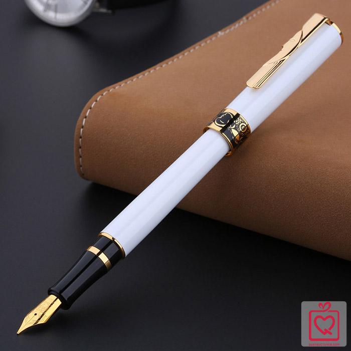 Bút máy Picasso – Nàng thơ và những đóa hồng 900 FW