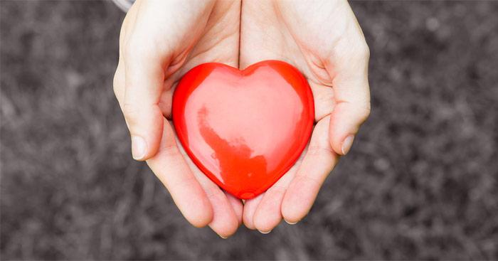 Đoạn văn nghị luận về tình yêu thương (Dàn ý + 35 mẫu)                                   Viết đoạn văn về tình yêu thương trong cuộc sống