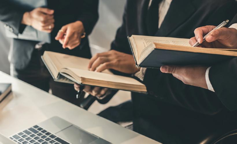 Về biện chứng của phương pháp luận nghiên cứu luật học