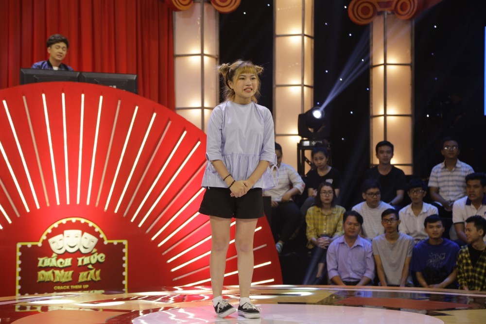 Vừa 'thả thính' Trấn Thành, nữ thí sinh liền đòi làm Hari Won thứ 2