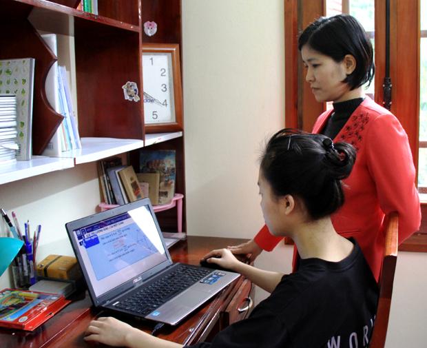 Cô giáo Thủy và tâm huyết mở kênh dạy học online miễn phí